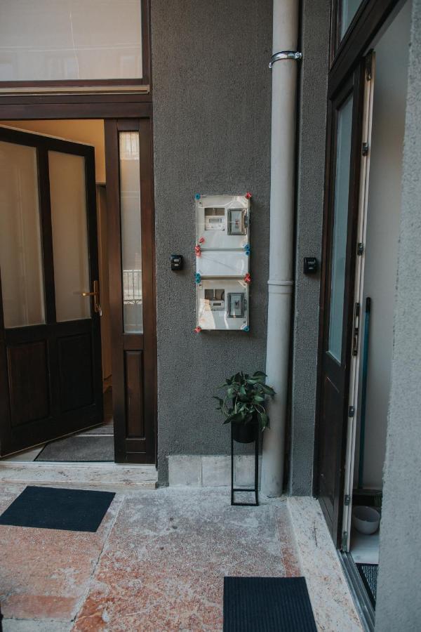 Apartment Latte Budapeste Exterior foto